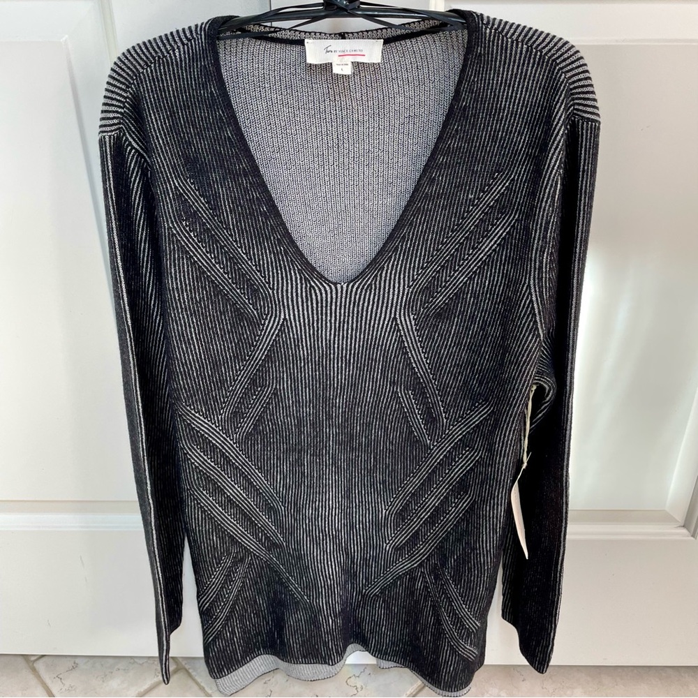 Vince Camuto Black and White V-Neck Sweater